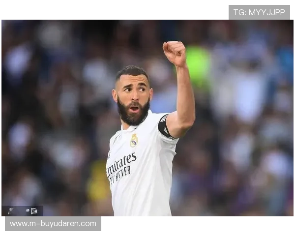 本泽马对阵巴萨进球数位列历史第二，国家德比传奇射手退役影响显现