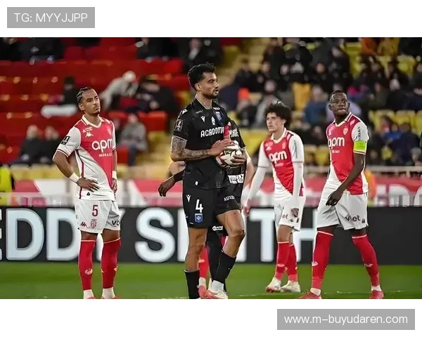 梅斯对阵欧塞尔保级关键战，主队全力争取宝贵积分